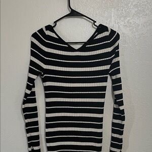 H&M Black and White Striped Ribbed Top